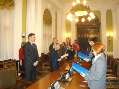 17.11.2011. Sudije polažu zakletvu pred predsednicom Narodne skupštine prof.dr Slavicom Đukić Dejanović 